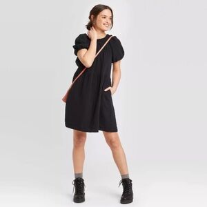 Universal Thread Smocked Gauze Shift Dress Puff Sleeves in black